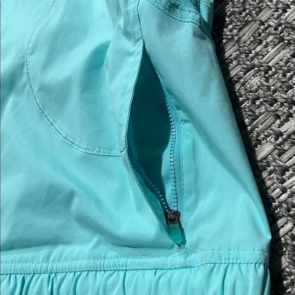 Lululemon | Full Zip Hooded Vest - Picture 3 of 15